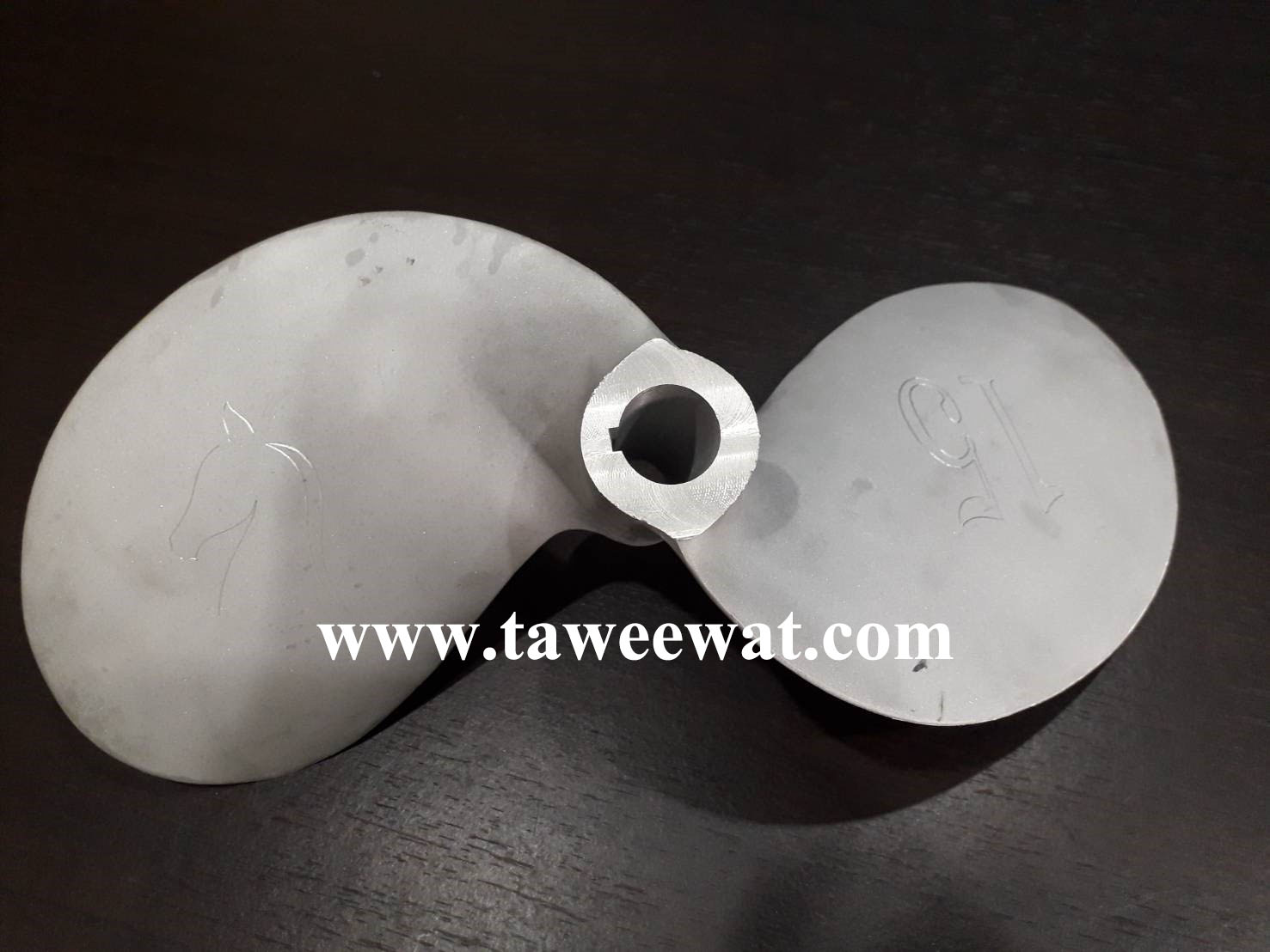 ขายใบพัดเรือขนาด 15 นิ้ว Taweewat Propeller size 15″  รูปที่ 2