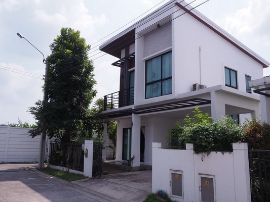 (เช่า) FOR RENT PRUKSA WE 2 ONNUT RAMA 9 / 3 beds 2 baths / 56 Sqw.**28,500** CLOSE APL BANTUBCHANG รูปที่ 1