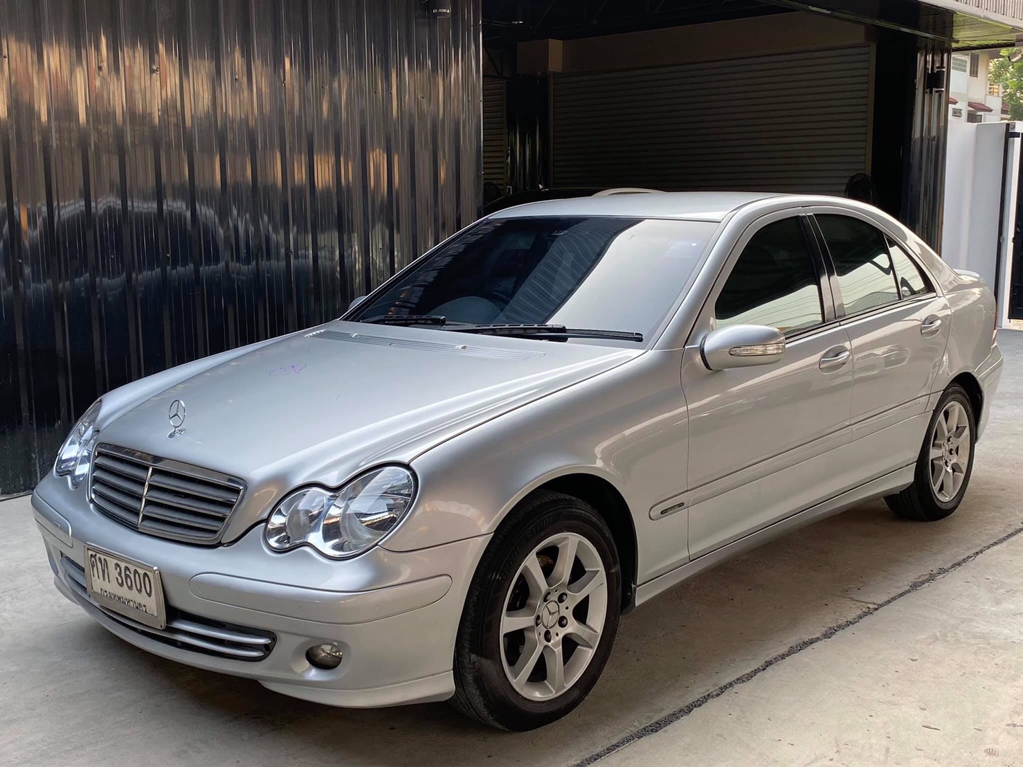 #รถบ้าน#2005BenzC180 w203 kompressor ออกศูนย์ Benz Thailand วิ่ง 15x,000 km ดูแลรักษาอย่างดี รูปที่ 1