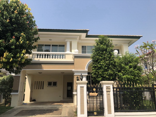 (เช่า) FOR RENT LADAWAN CHALOEMPRAKIAT R.9 / 3 beds 3 baths / 80 Sqw.**55,000** SUANLUANG RAMA 9 รูปที่ 1