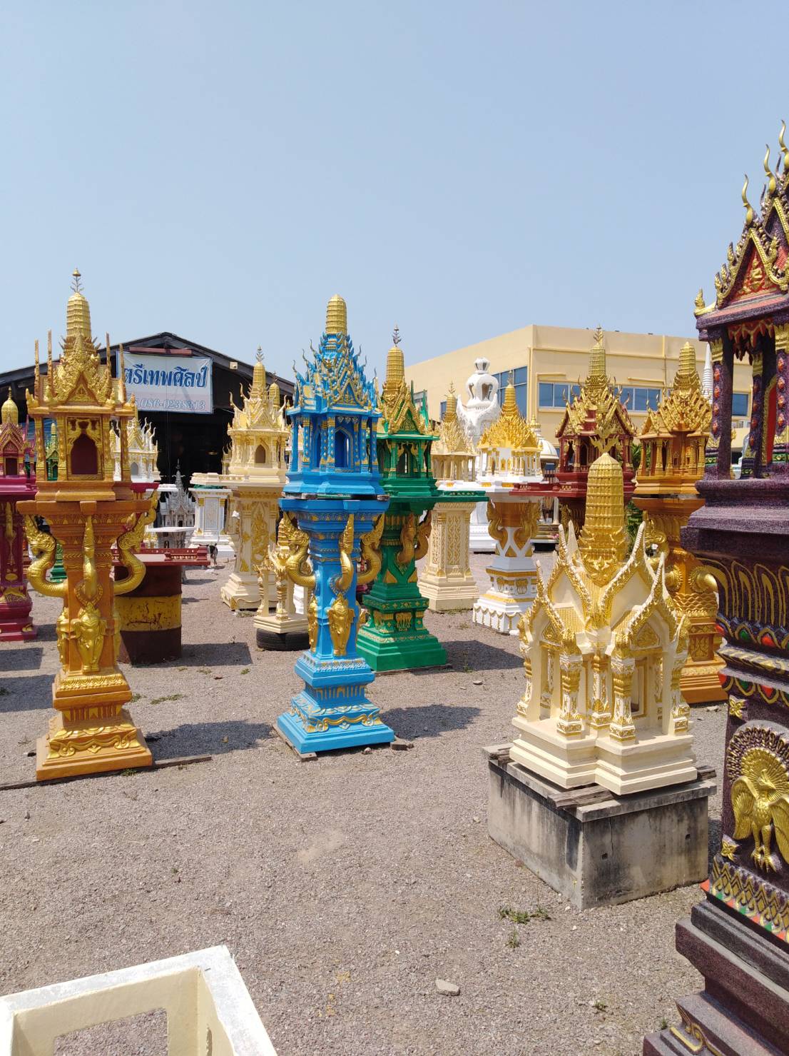 ขายศาลพระภูมิโมเดริน์ Spirit House 081-172-8933 ซ่อมศาล ศาลเจ้าที่ตายาย พระพรหมติดกระจก เจดีย์ โต๊ะหินอ่อนและรับซ่อมศาล อาจารย์ทำพิธีตั้งศาล โมเดิร์น์ ศาลพระพรหม ศาลเจ้าที่ ตายายราคาถูก สมุทรปราการ สมุทรสาคร นนทบุรี ปทุมธานี แสมดำ บางขุนเทียน กรุงเทพ มหาชัย รูปที่ 4
