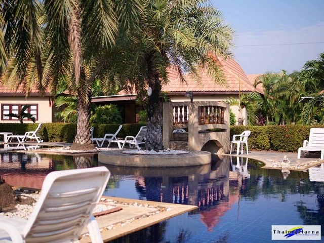 Villa in Tropical บ้านพักตากอากาศ ในเขตบางแสน พื้นที่ดิน 65 ตรว. รูปที่ 1