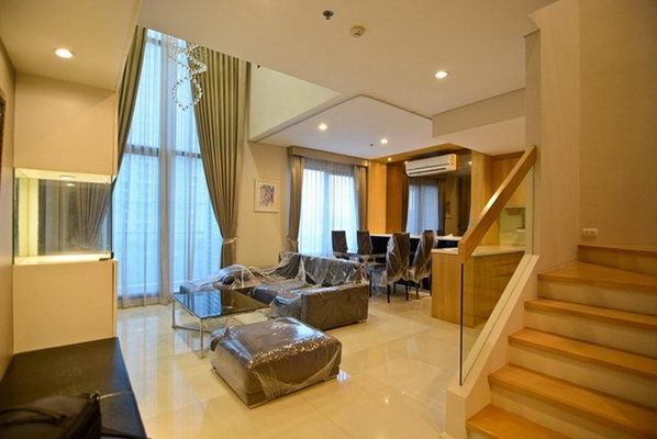 (เช่า) FOR RENT VILLA ASOKE CONDOMINIUM / 1 bedroom Duplex / 80 Sqm.**40,000** CLOSE MRT PETCHABURI รูปที่ 1