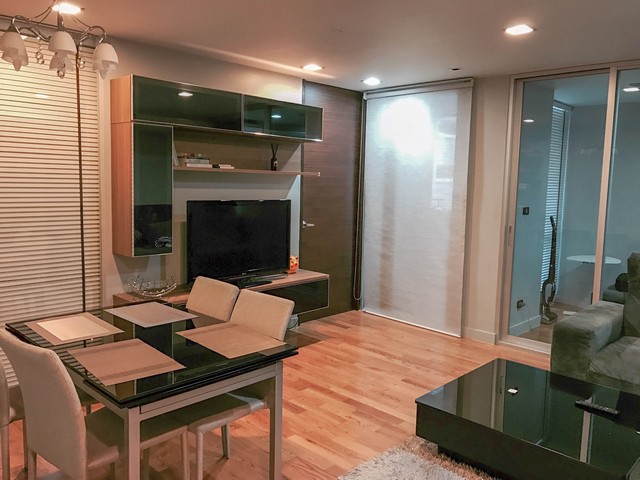 Quad Silom Condo for Sale just 150 M. to BTS Chong Nonsi รูปที่ 1