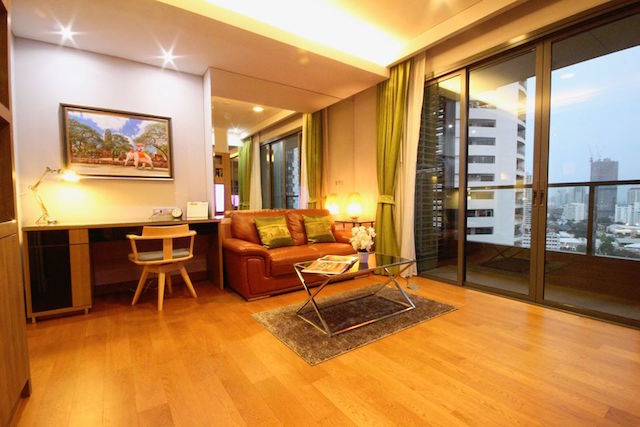 The Lumpini 24 beautiful view 14th floor peaceful private BTS Phrom Phong รูปที่ 1