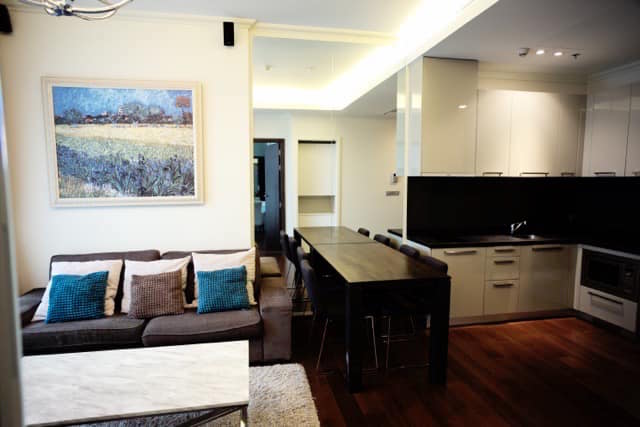 Quattro Thonglor fully furnished clean private BTS Thonglor รูปที่ 1