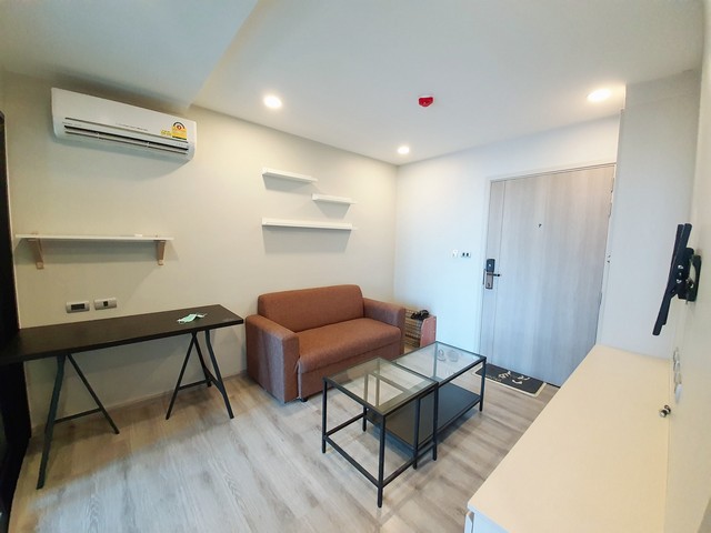Attitude Bearing beautiful room fully furnished private BTS Bearing รูปที่ 1