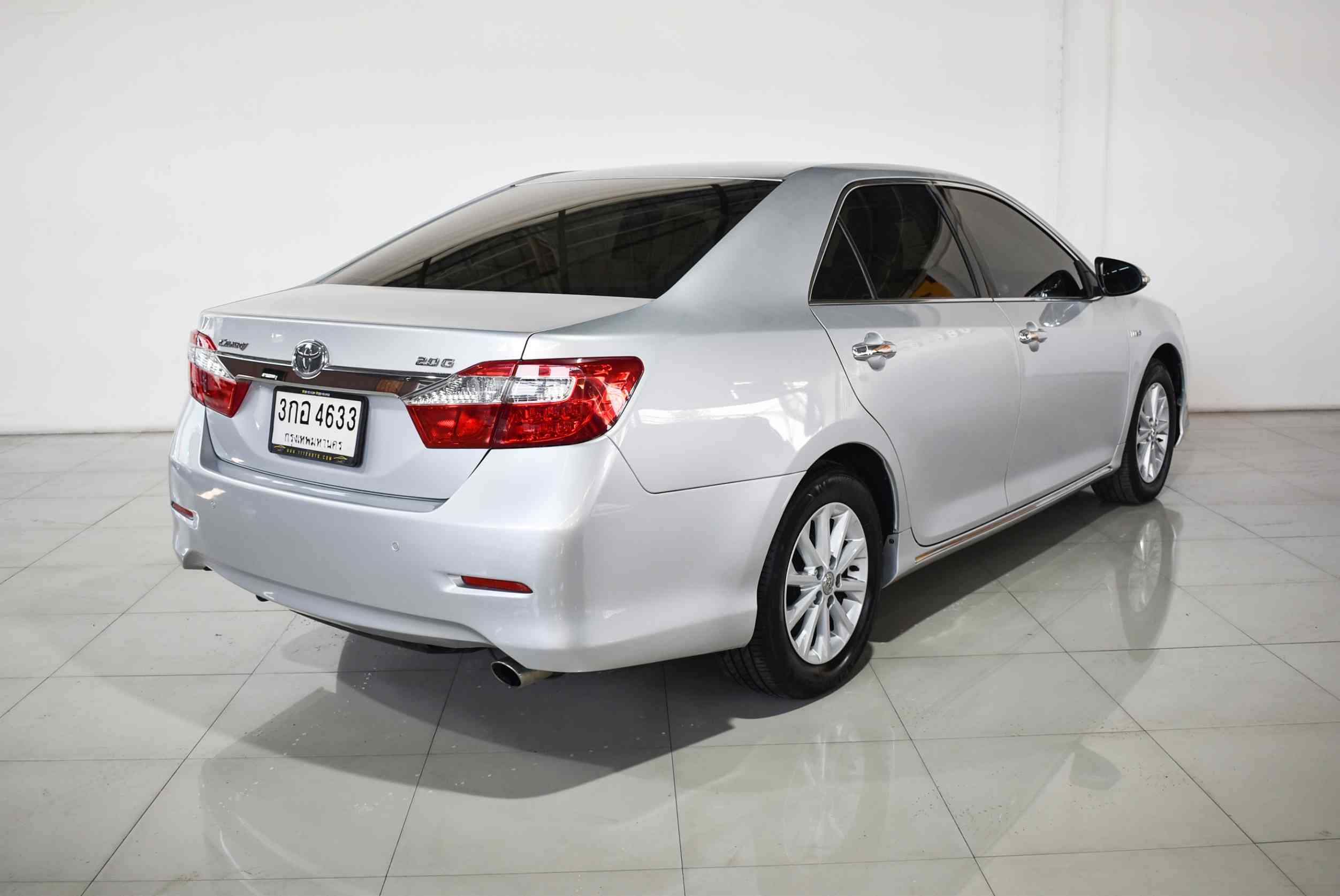 ขายรถ TOYOTA CAMRY 2.0 G 2015 GREY ราคาพิเศษสุดคุ้ม รูปที่ 1