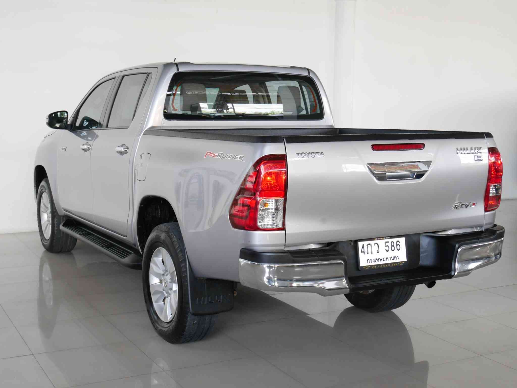 ขายรถ OYOTA HILUX REVO 2.4E D-CAB PRE-RUNNER AT DIESEL 2015 GREY รูปที่ 1