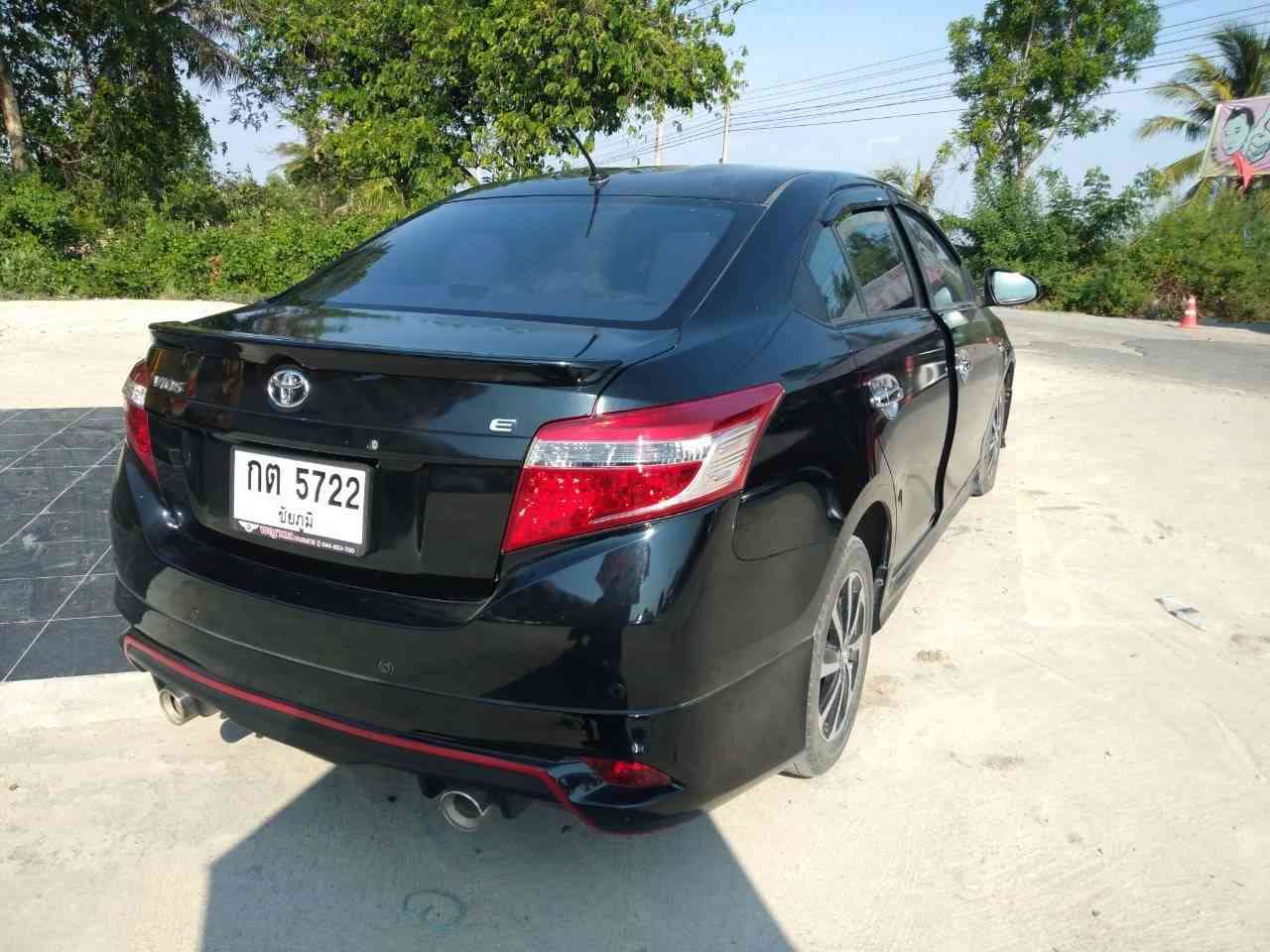 TOYOTA Vios 1.5 E (MY13) A/T 2014 ฟรีดาวน์ ฟรีค่าดำเนินการ รูปที่ 1