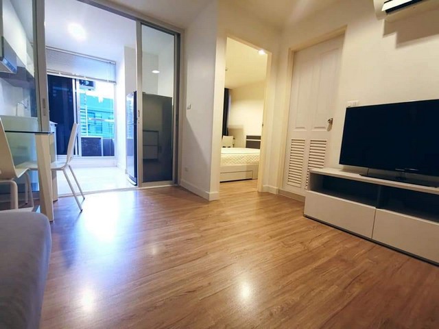 Condo for rent The Kris Ratchada 17 เดอะ คริส รัชดา 17 ห้องสวย เฟอร์ครบ พร้อมอยู่  รูปที่ 1