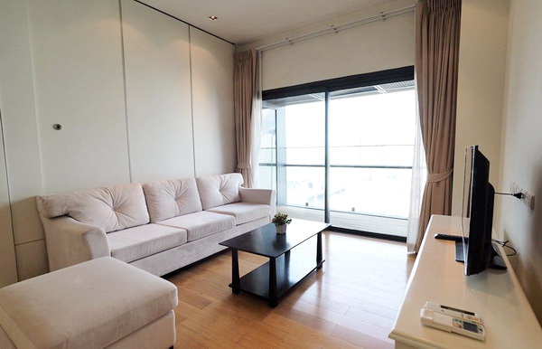 (เช่า) FOR RENT CIRCLE 2 LIVING PROTOTYPE / 2 beds 2 baths / 80 Sqm. 40,000 CLOSE MRT PETCHABURI รูปที่ 1