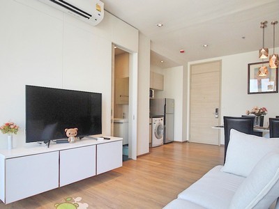 Condo Park 24, 58 sqm. 1 bedroom, 6th floor, beautiful room, very good condition รูปที่ 1