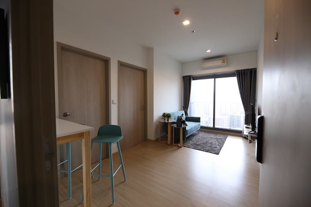 Nice room for rent Whizdom Connect peaceful beautiful view Punnawithi BTS รูปที่ 1