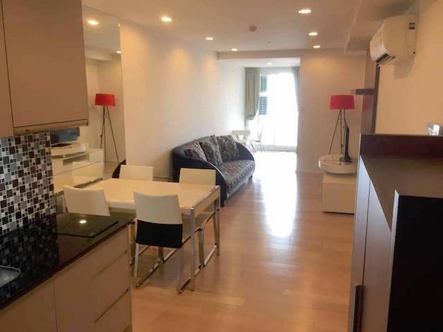 15 Sukhumvit Residence peaceful beautiful decoration 23 fl BTS Nana รูปที่ 1