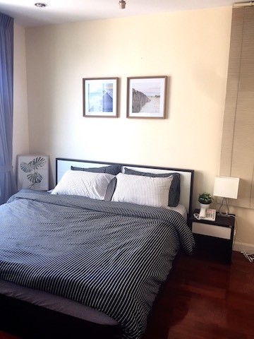 Siri Residence Sukhumvit 24 fully furnished clean BTS Phrom Phong รูปที่ 1