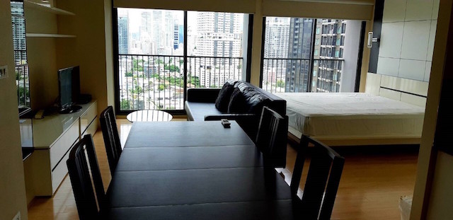 Noble Remix fully furnished beautiful view 19th floor BTS Thong Lo รูปที่ 1