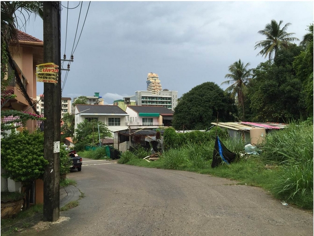 ขายที่ดินภูเก็ตเนื้อที่2ไรป่าตอง ถนนนาใน ภูเก็ต หลังAmigo Bar  รูปที่ 1