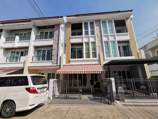 For Rent ทาวน์โฮม 3ชั้น หมู่บ้านกลางเมือง S-Sense พระรามเก้า-ลาดพร้าว รูปที่ 1