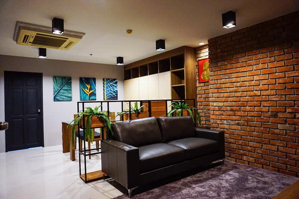 (เช่า) FOR RENT SUKHUMVIT LIVING TOWN ASOKE / 1 bedroom / 60 Sqm. 20,000 CLOSE MRT PETCHABURI รูปที่ 1