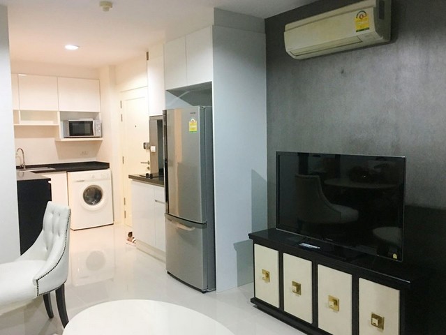 Pearl Residence Sukhumvit 24 fully furnished convenient BTS พร้อมพงษ์ รูปที่ 1