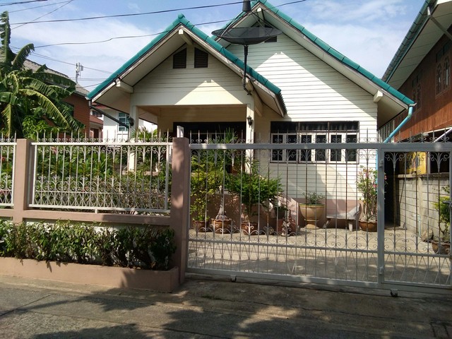 BB652 ให้เช่า House Sukhumvit 101-1 วชิรธรรมสาธิต 53 ขนาด 46 วา มี 2 นอน รูปที่ 1