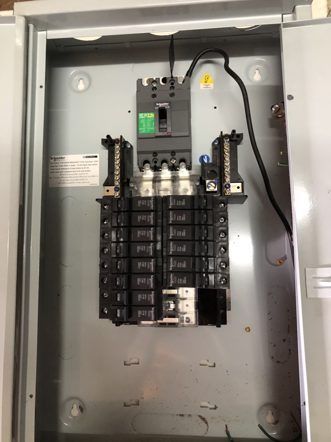 ขาย ตู้ เมน เบรกเกอร์ ตู้ไฟ โหลดเซ็นเตอร์ 30-100 A แอมป์ ลูกย่อย 18 ช่อง Main Breaker Load center สแควร์ดี square D Schneider มือสอง รูปที่ 7