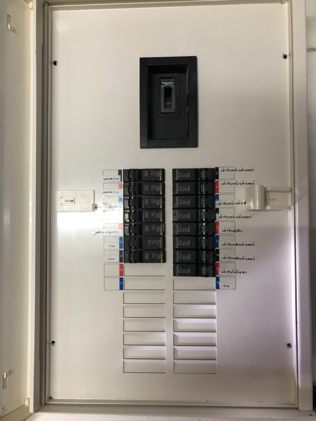 ขาย ตู้ เมน เบรกเกอร์ ตู้ไฟ โหลดเซ็นเตอร์ 30-100 A แอมป์ ลูกย่อย 18 ช่อง Main Breaker Load center สแควร์ดี square D Schneider มือสอง รูปที่ 4