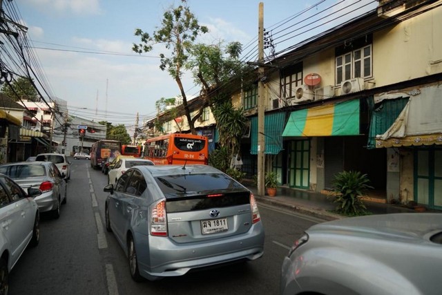 ให้เช่าอาคารพาณิชย์ 2 ชั้น ถนนดินสอ เขตพระนคร ใกล้สี่แยกสะพานวันชาติ รูปที่ 1