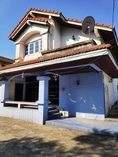 Old house for rent with land area of ​​200 Sq. In the area with 2 houses in Pichai Road.