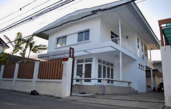 For Rent บ้านเดี่ยว 2 ชั้น ซอยอารีย์สัมพันธ์ ใกล้BTSอารีย์ ใกล้BTSสนามเป้า  รูปที่ 1