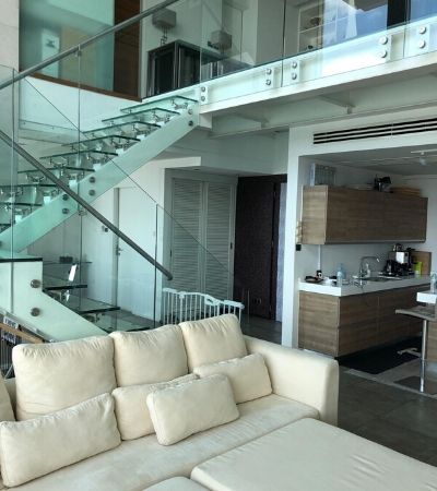 ขายห้องเพนท์เฮ้าส์ Duplex 4 ห้องนอน Fullerton Condominium ใกล้ BTS เอกมัย รูปที่ 1