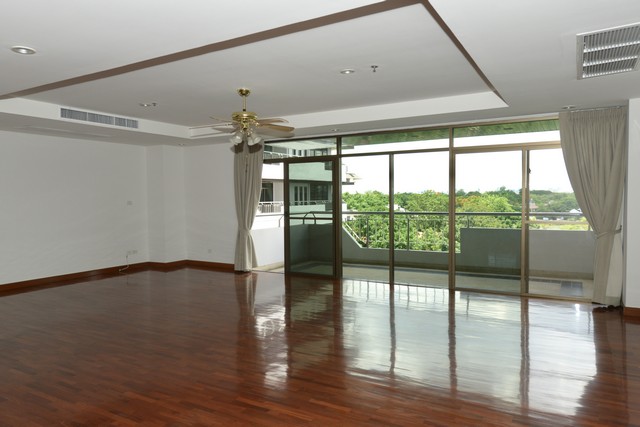 N For sale condo in NICHADA THANI Chaeng Watthana 4bedrooms Lakeshore North Lake view รูปที่ 1