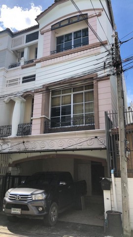 For Rent ทาวน์โฮม 3 ชั้น โครงการบ้านกลางเมืองลาดพร้าว โยธินพัฒนา ใกล้เซ็นทรัลอีสต์วิลล์  รูปที่ 1