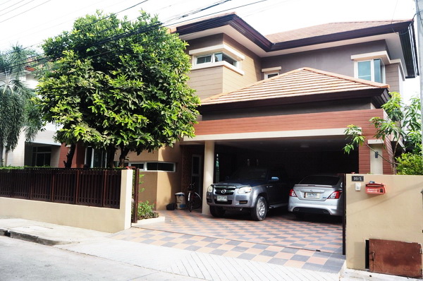 (เช่า) FOR RENT GREEN GARDEN BANGNA KM.7 / 3 beds 3 baths / 70 Sqw. 42,000 Fully Furnished รูปที่ 1