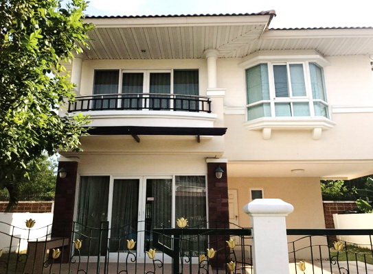 (เช่า) FOR RENT SUPALAI PARKVILLE ROMKLAO / 3 beds 3 baths / 50 Sqw. 30,000 SUVARNABHUMI AIRPORT รูปที่ 1