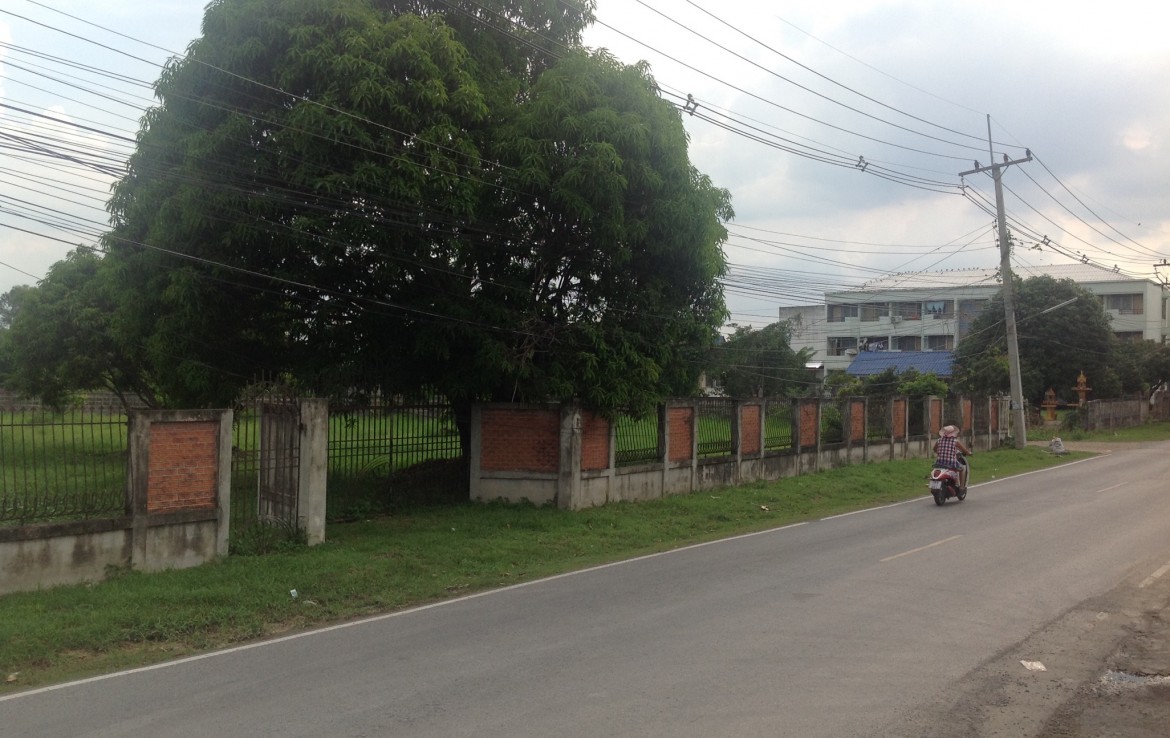 ที่ดินเปล่าถมแล้ว ติดโรงพยาบาลบ้านนา หมู่1 ต.พิกุลออก อ.บ้านนา จ.นครนายก 1ไร่ 241 ตร.วา รูปที่ 1