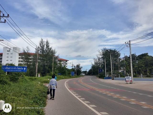 ขายที่ดินโฉนดติดถนนใหญ่ เนื้อที่ 1 ไร่ 25 ตรว เดินทางเพียง 1 นาที ถึงหาดแม่พิมพ์ อ.แกลง จ.ระยอง รูปที่ 1