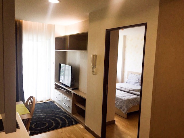 Residence Sukhumvit 52 clean beautiful room convenient to BTS On Nut รูปที่ 1