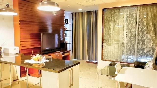 Nusasiri Grand Condo Sukhumvit 42 fully furnished beautiful view BTS Ekkamai รูปที่ 1