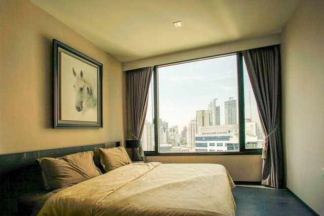 Edge Sukhumvit 23 17th floor beautiful view comfortable safe BTS Asoke รูปที่ 1