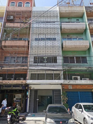 ให้เช่า​ อาคาร​พาณิชย์​ 4 ชั้นครึ่ง​ 1 คูหา300 ตรม  รีโนเวทใหม่ ติด​ MRT​ สถานีไฟฉาย   รูปที่ 1