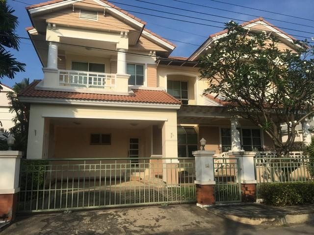 For Rent บ้านเดี่ยว 2 ชั้น หมู่บ้านมัณฑณา 1 อ่อนนุช วงแหวน ย่านบางนา  รูปที่ 1