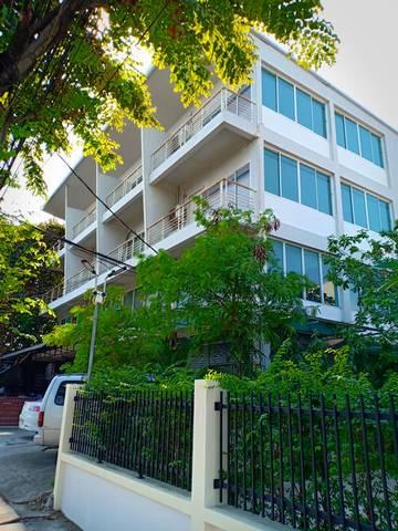 ให้เช่าอาคารพาณิชย์3.5ชั้นริมถนนสวนสยาม ย่านเสรีไทย ใกล้ทางด่วน รูปที่ 1