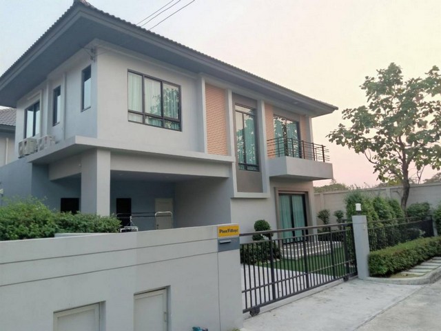 For Rent บ้านเดี่ยว 2 ชั้น โครงการไลฟ์ บางกอก บูเลอวาร์ด รามอินทรา 65 หลังมุม   รูปที่ 1