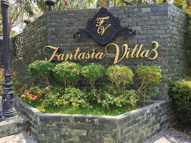 PB28ขายบ้านเดี่ยว หมู่บ้าน Fantasiavilla 3 ซอยแบริ่ง 16 ตกแต่งครบ สภาพดีมาก พึ่งรีโนเวท รูปที่ 1