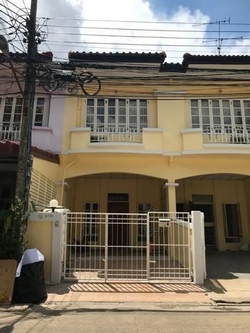 For Rent ทาวน์เฮ้าส์ 2 ชั้น หมู่บ้าน สรานนท์ ซอยลาดพร้าว101 แยก 50 เฟอร์ครบพร้อมอยู่  รูปที่ 1