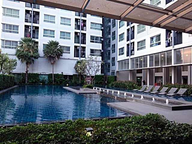 ขายด่วน D Condo (ดี คอนโด) รัตนาธิเบศร์ ห้องใหม่ เฟอร์นิเจอร์ เครื่องใช้ไฟฟ้าครบ พร้อมอยู่  รูปที่ 1