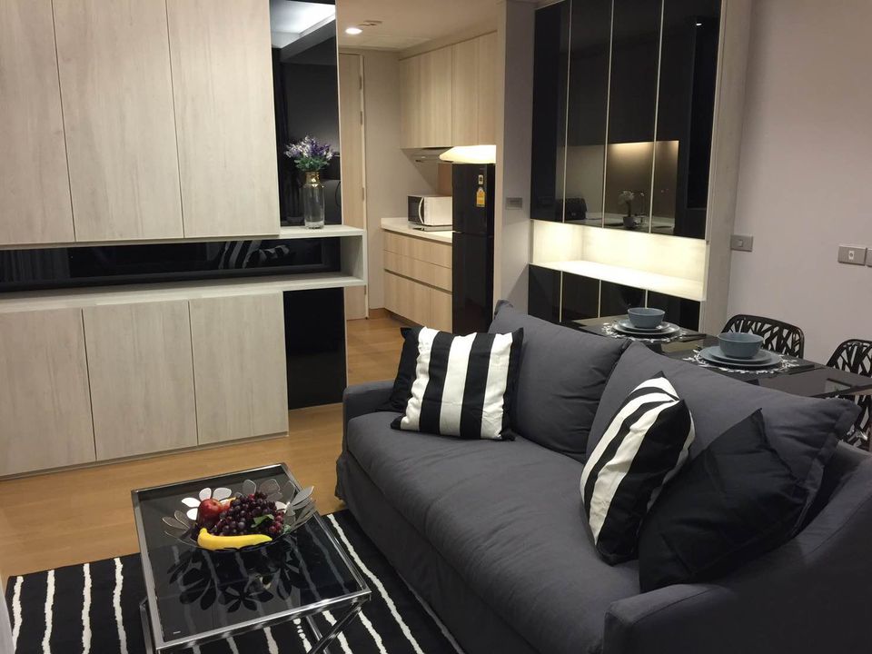 ให้เช่าCondo Park 24  bts พร้อมพง 2 bedroom 19f Rent 40,000 ขนาด54 sqm  0972989594  รูปที่ 1