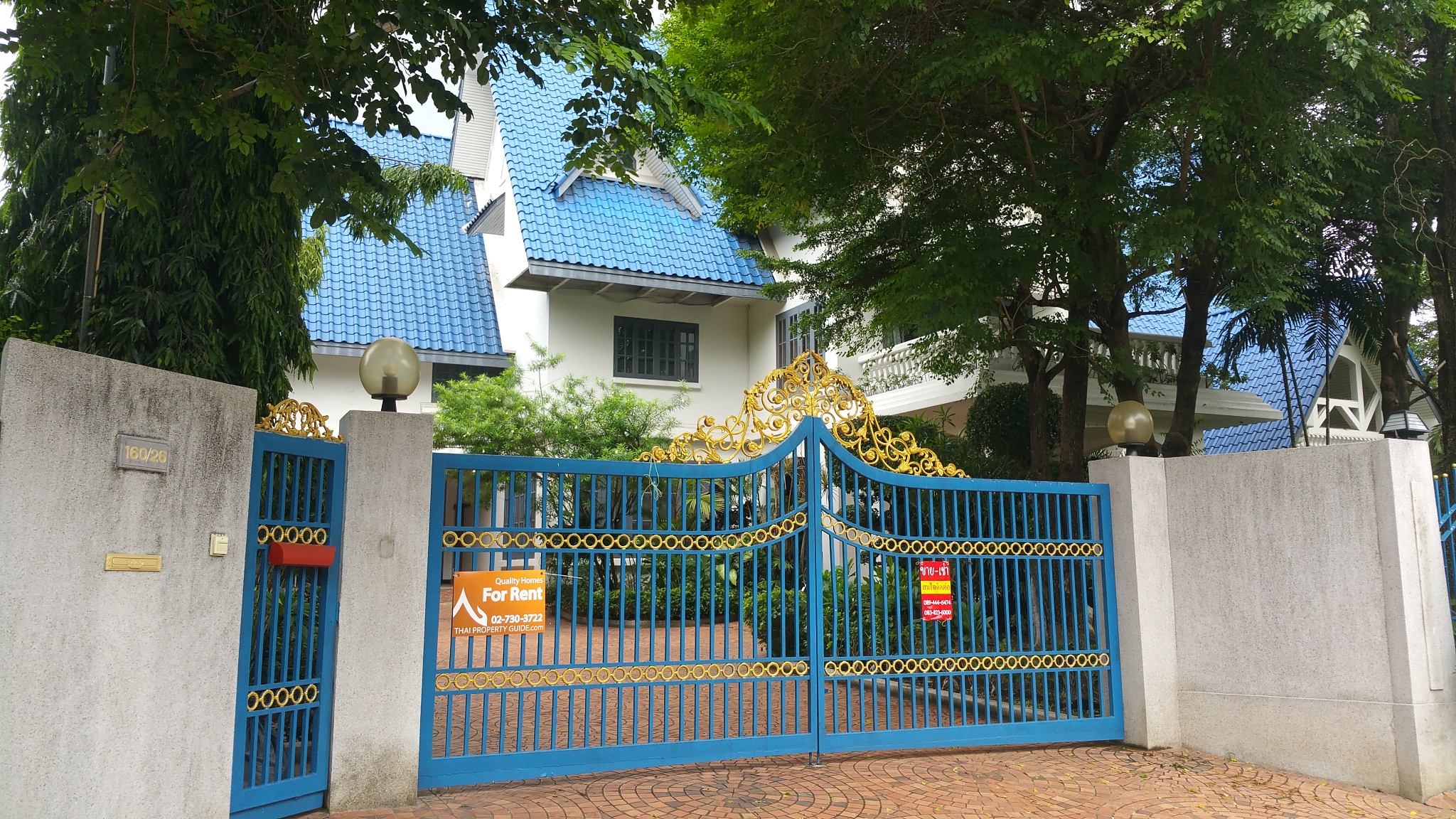 Single House for sale at Panya village Pattanakarn 30 รูปที่ 1